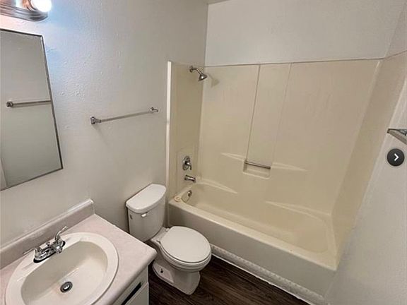 5th image of 155 Westminster Way