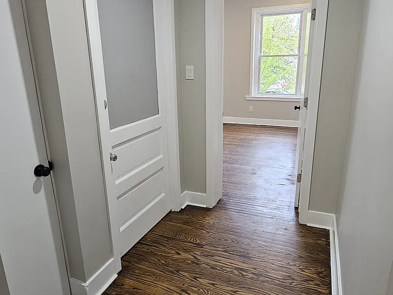 113 E Stewart Ave #1 — Photo 15