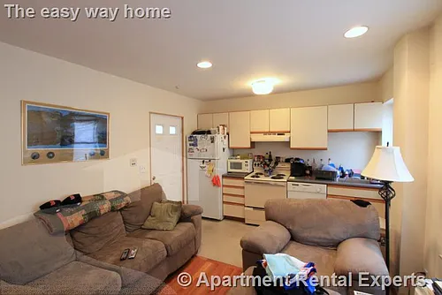 43 Ivaloo St Photo 1