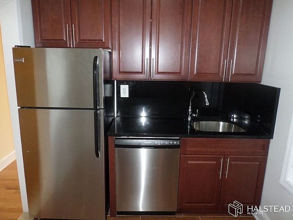 3rd image of 100 Convent Ave APT 205