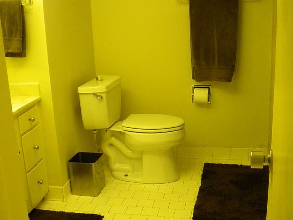 3rd image of 2956 Hathaway Rd #U306