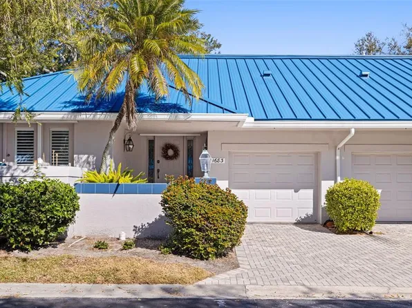 1683 Watermark Cir NE, Saint Petersburg, FL 33702