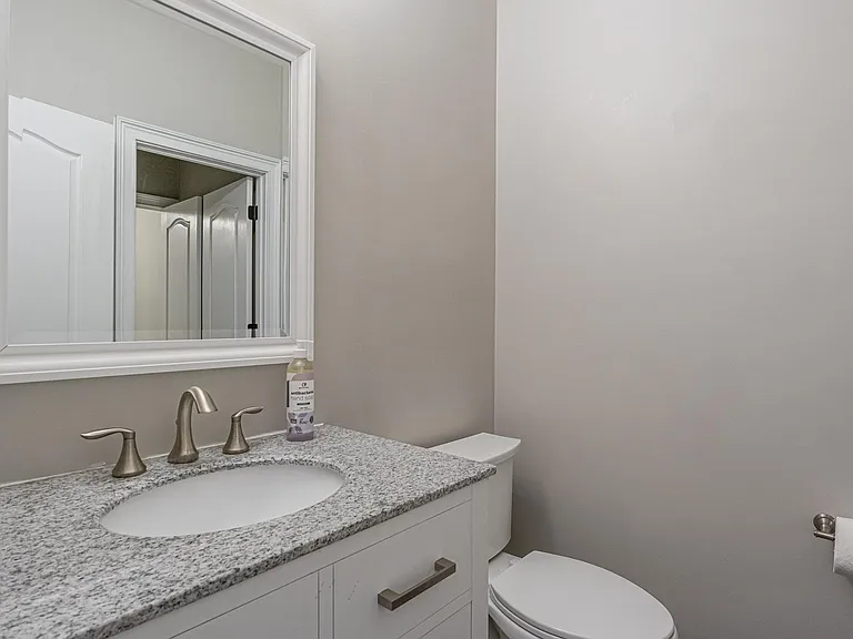 3310 Felicia Ct — Photo 31