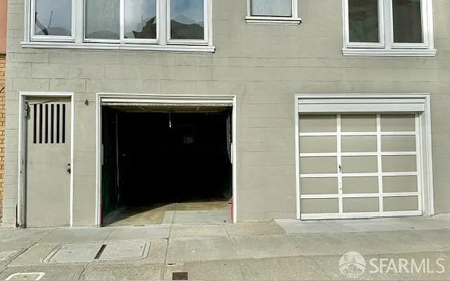 3141 Franklin St #1 — Photo 12