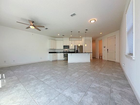 4th image of 13873 Arclid St