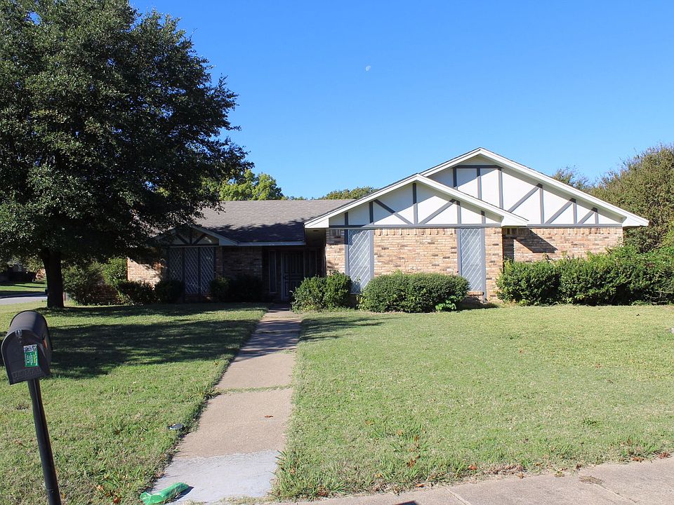 1st image of 113 N Crestwood Blvd