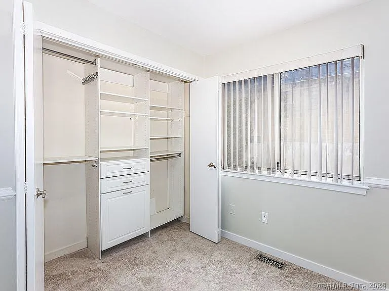 33 Pleasant St #13 — Photo 8
