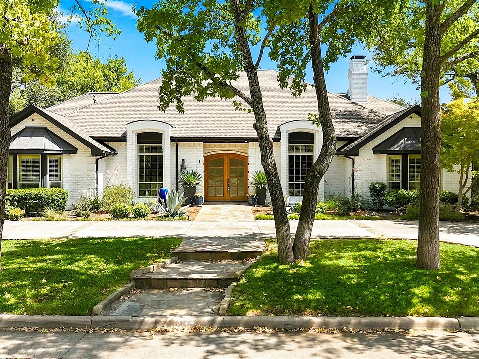 1st image of 5702 Club Oaks Dr