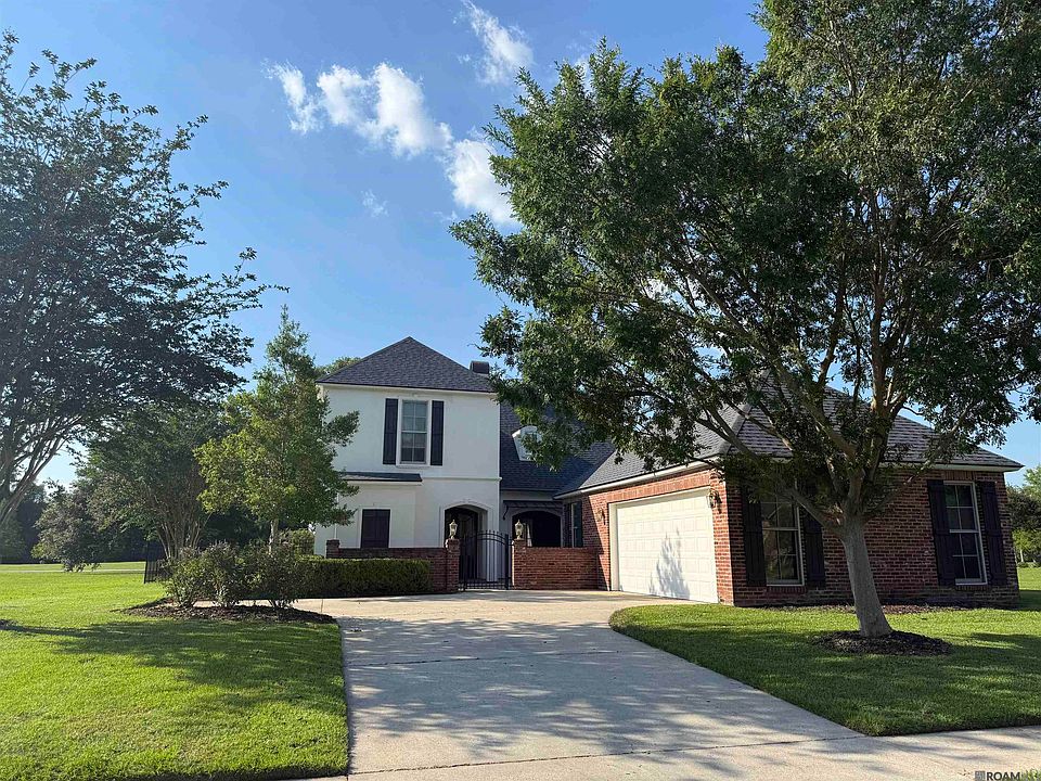 1st image of 59270 Island Dr