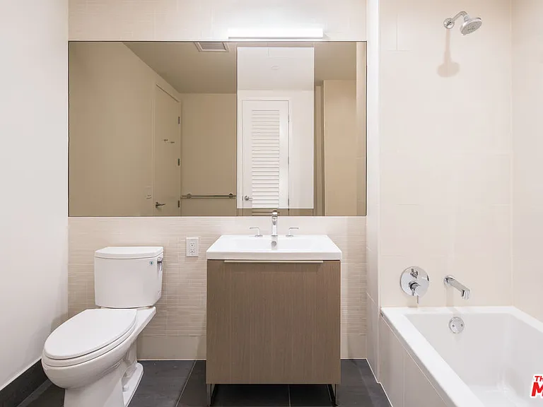889 Francisco St #3310 — Photo 11