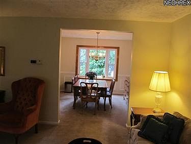 4th image of 11290 Highland View Dr