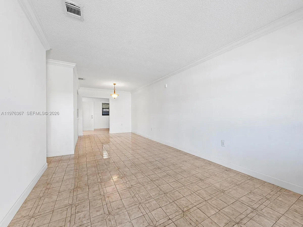 Building Photo - 7121 SW 102nd Ct