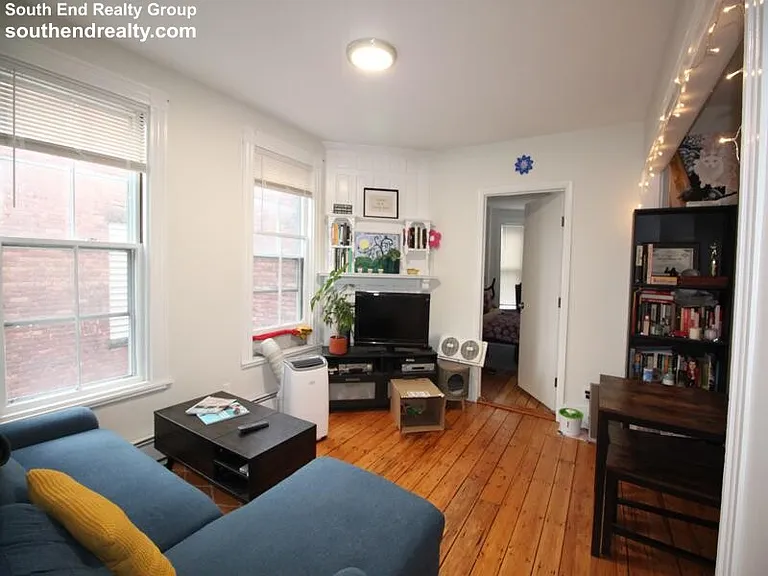 9 Putnam St #3R — Photo 4