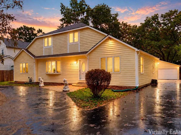 8743 3rd AVENUE, Pleasant Prairie, WI 53158