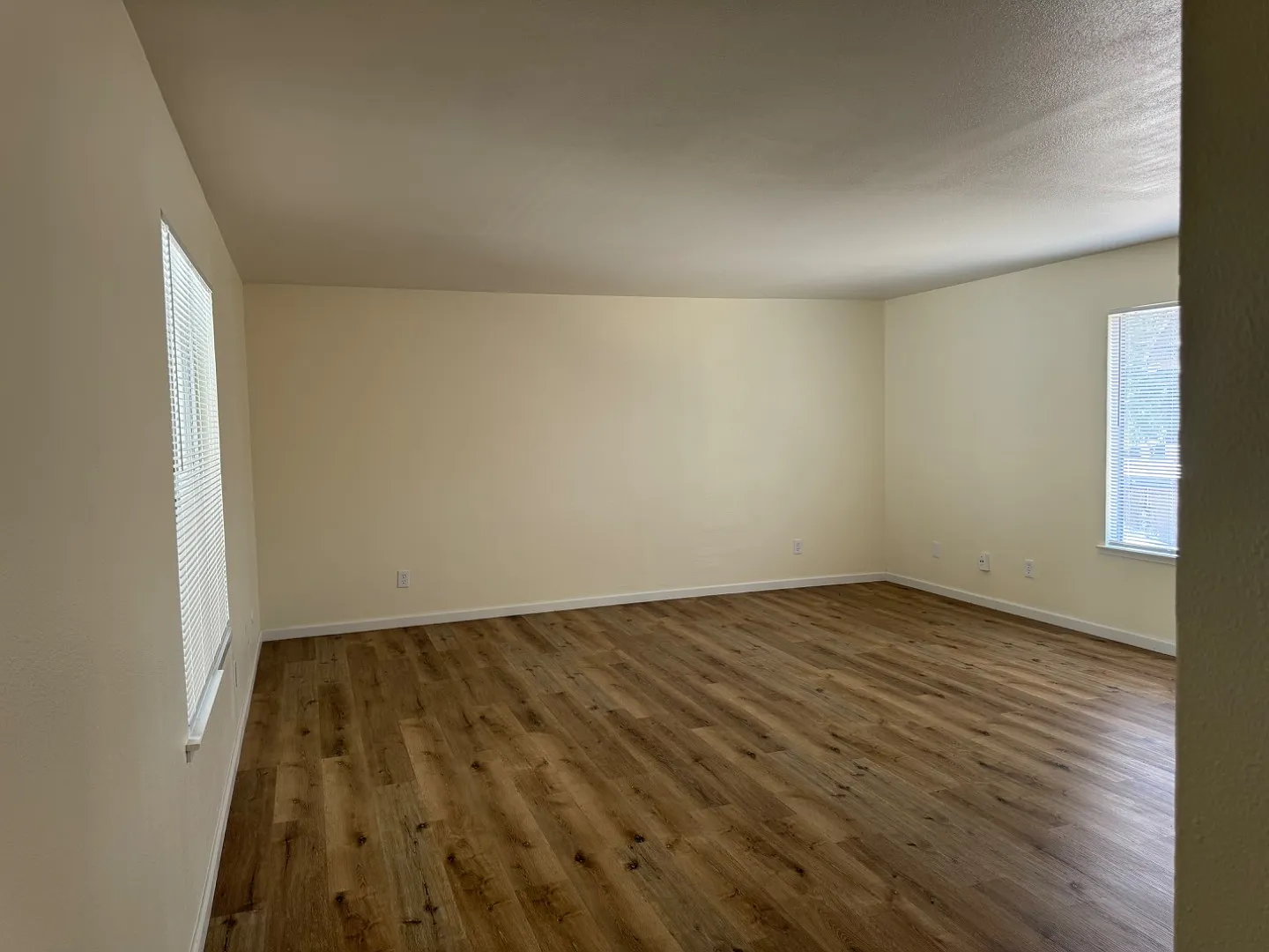3318 E Sierra Madre Ave - 3312 - F — Photo 2