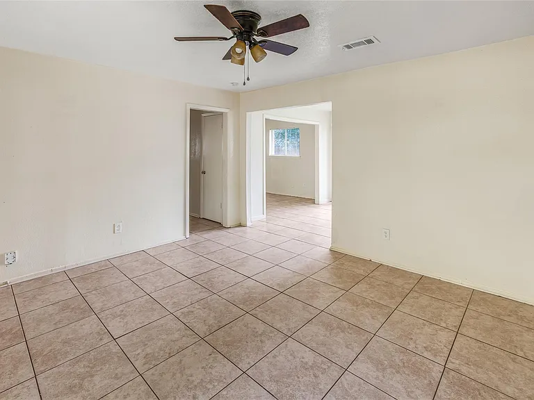 4503 McCleester Dr — Photo 7