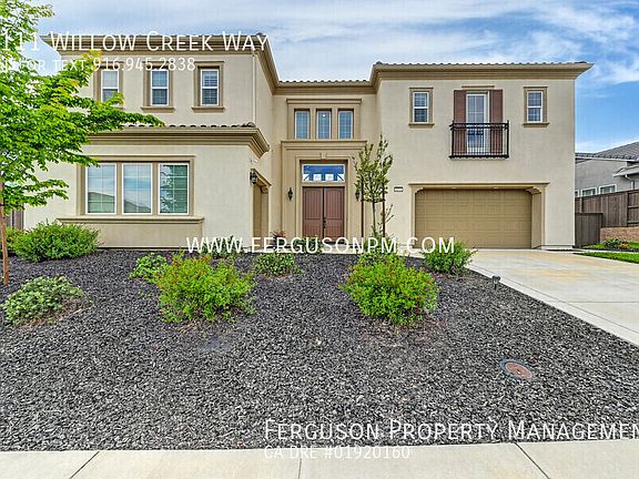 3rd image of 4111 Willow Creek Way