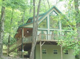 158 Nantahala Dam Dr, Topton, NC 28781