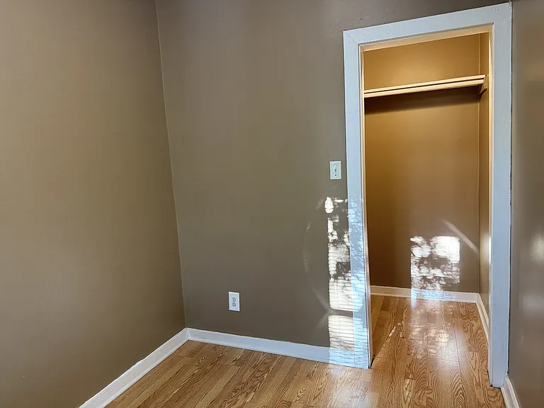 8833 S Exchange Ave — Photo 20
