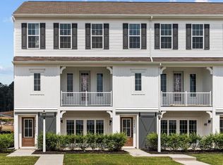 3236 Parade St, Mechanicsburg, PA 17055