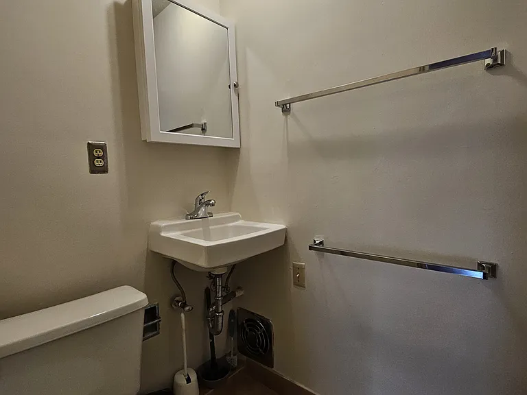 1579 17th Ave #DOWNSTAIRS — Photo 10