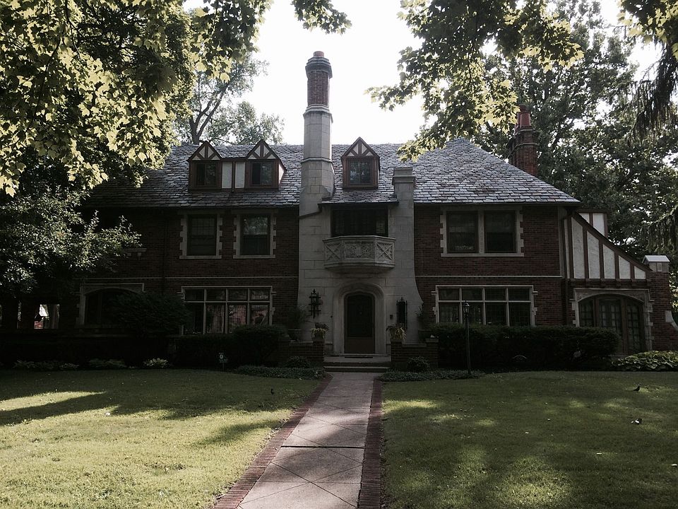 1st image of 19480 Lowell Dr