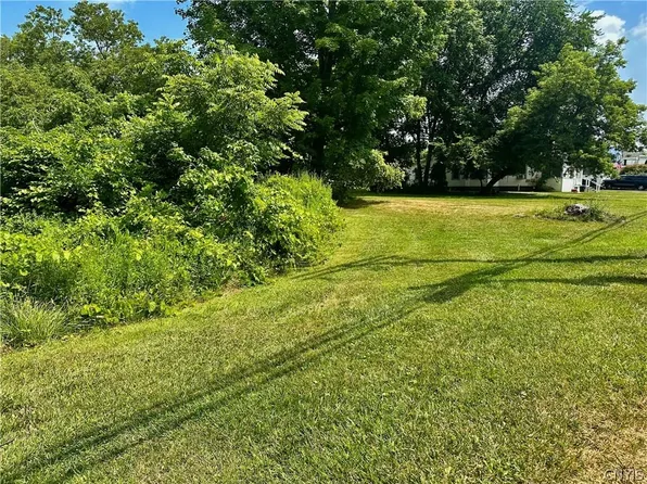 824 Hannibal St, Fulton, NY 13069