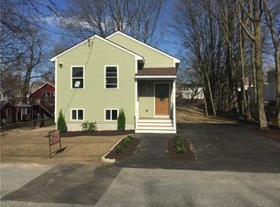 11 Ophelia St, PROVIDENCE, RI 02909