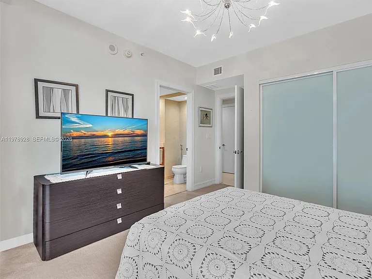 3535 S Ocean Dr #905 — Photo 40