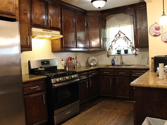 4th image of 7107 Avenue I
