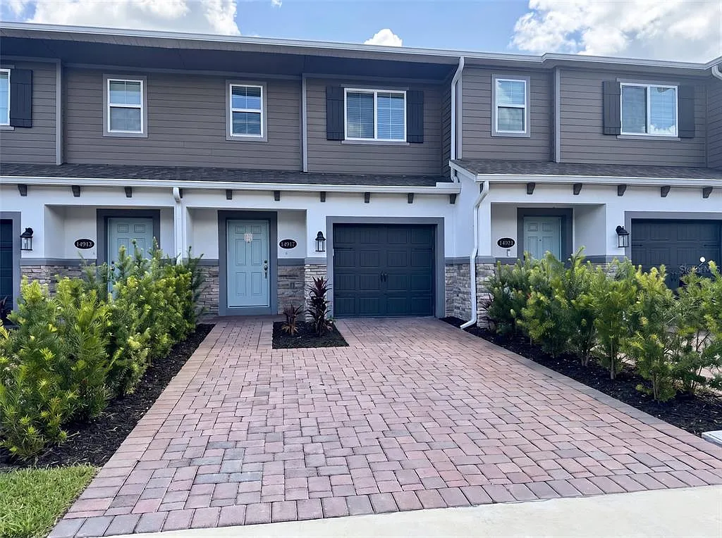 3 bed, 2.5 bath, 1362 sqft, $2,850 — Photo 1