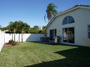 16407 SW 1st Ct, Hollywood, FL 33027