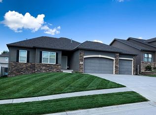 17216 Christensen Rd, Gretna, NE 68028