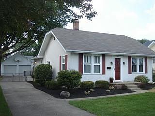 1st image of 121 N Arlington Ave