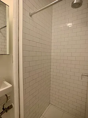 Rented by Building Equity Real Estate LLC | media 33