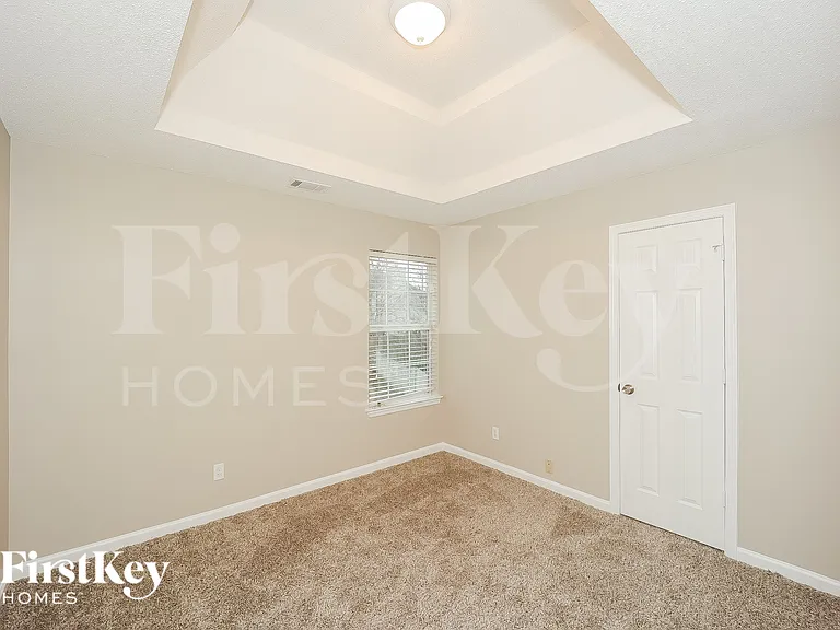 980 Brisley Cir — Photo 11