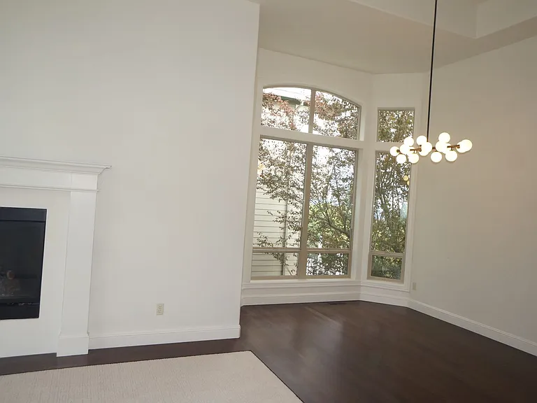 4139 NW Twilight Ter — Photo 5