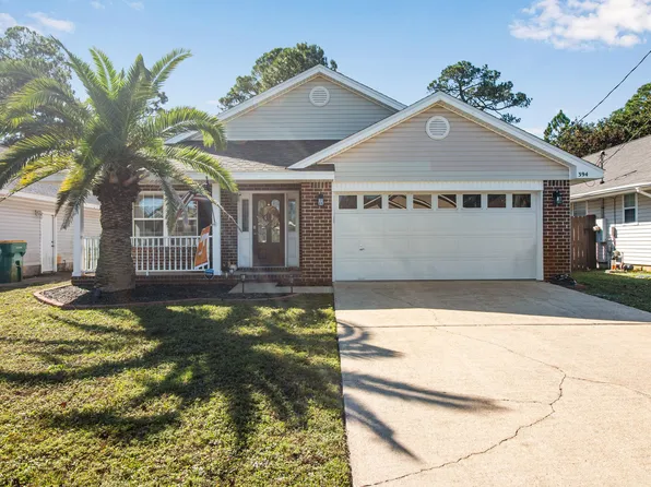 394 Pristine Water Ln, Mary Esther, FL 32569