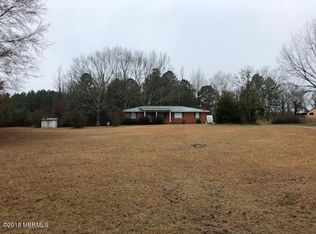 4260 Ellison Ridge Rd, Louisville, MS 39339