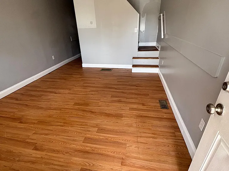 646 Cokesbury Ave — Photo 17