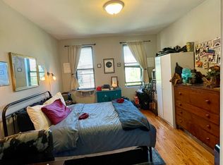 11-40 31st Dr #3L, Astoria, NY 11106