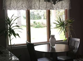 6245 Salt Rd, Clarence, NY 14031