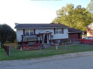 2146 Kay Neva Ln, Charleston, WV 25312