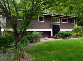 3 Angela Ct, Monsey, NY 10952