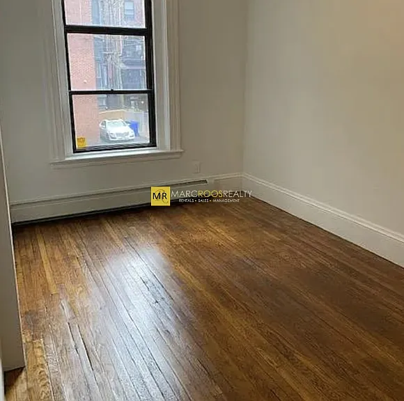 499 Beacon St #2 — Photo 4