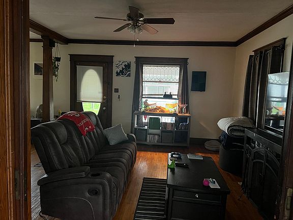 3rd image of 103 E College St