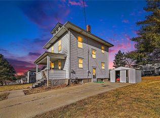 421 W Cooper St, Maryville, MO 64468