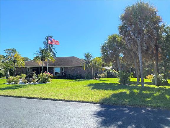3rd image of 8080 Casa De Meadows Dr