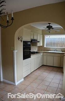 Kitchen
						:
						Granite countertops and breakfast nook