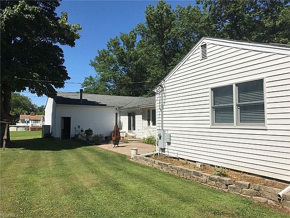 5th image of 939 Southwood Dr